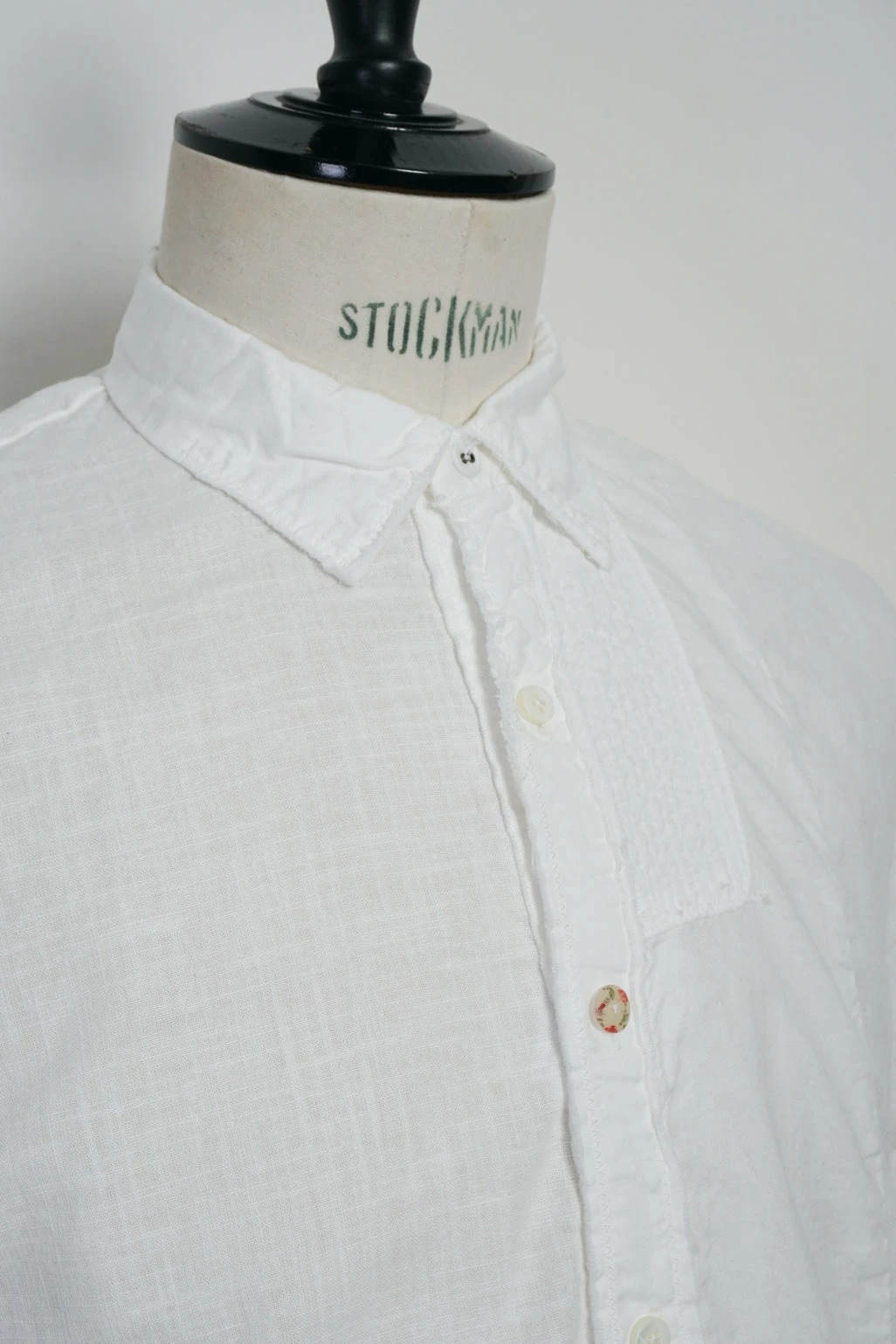 KAPITAL KATMANDU | Short Sleeve Patch Shirt | White 4 KAPITAL KATMANDU | Short Sleeve Patch Shirt | White - Image 4