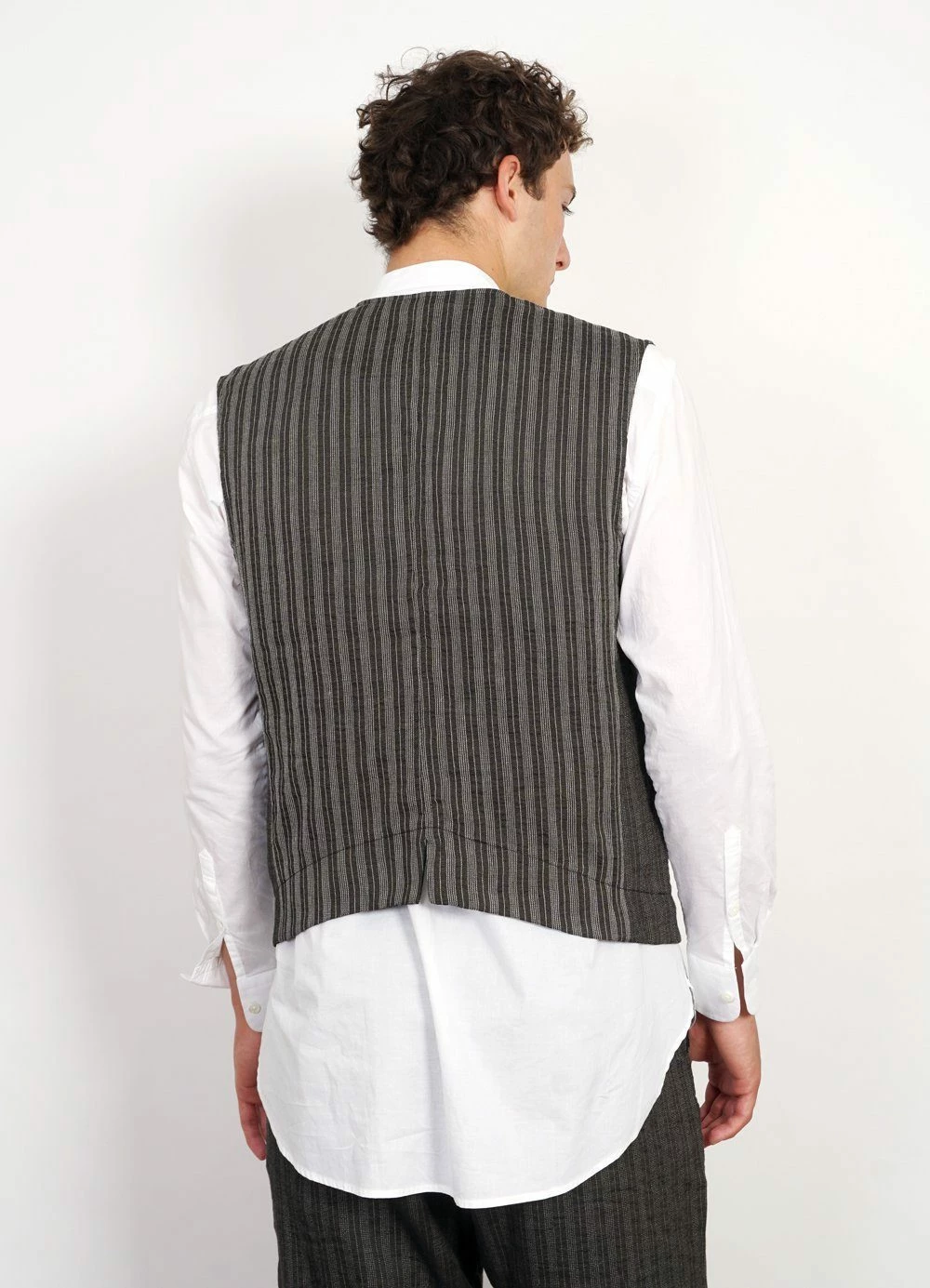 HANSEN GARMENTS BEN | Crewneck Waistcoat | Taupe Stripes 3 HANSEN GARMENTS BEN | Crewneck Waistcoat | Taupe Stripes - Image 3