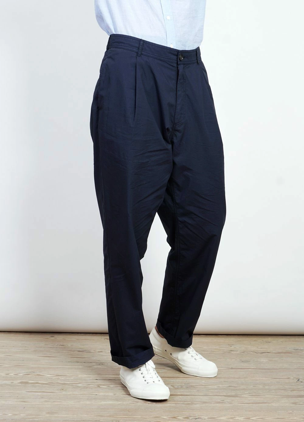 HANSEN GARMENTS EIGIL | Light Wide Cut Summer Trousers | Navy 3 HANSEN GARMENTS EIGIL | Light Wide Cut Summer Trousers | Navy - Image 3
