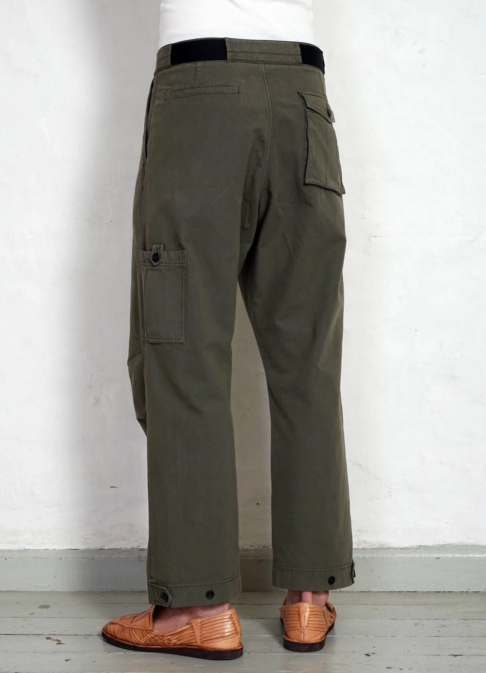 HANSEN GARMENTS KARLO | Wide Cut Utility Trousers | Green 4 HANSEN GARMENTS KARLO | Wide Cut Utility Trousers | Green - Image 4