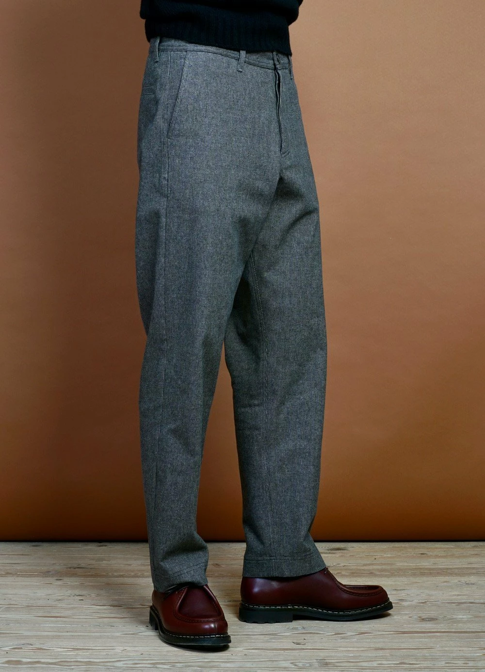 HANSEN GARMENTS KEN | Wide Cut Trousers | Gravel 6 HANSEN GARMENTS KEN | Wide Cut Trousers | Gravel - Image 6