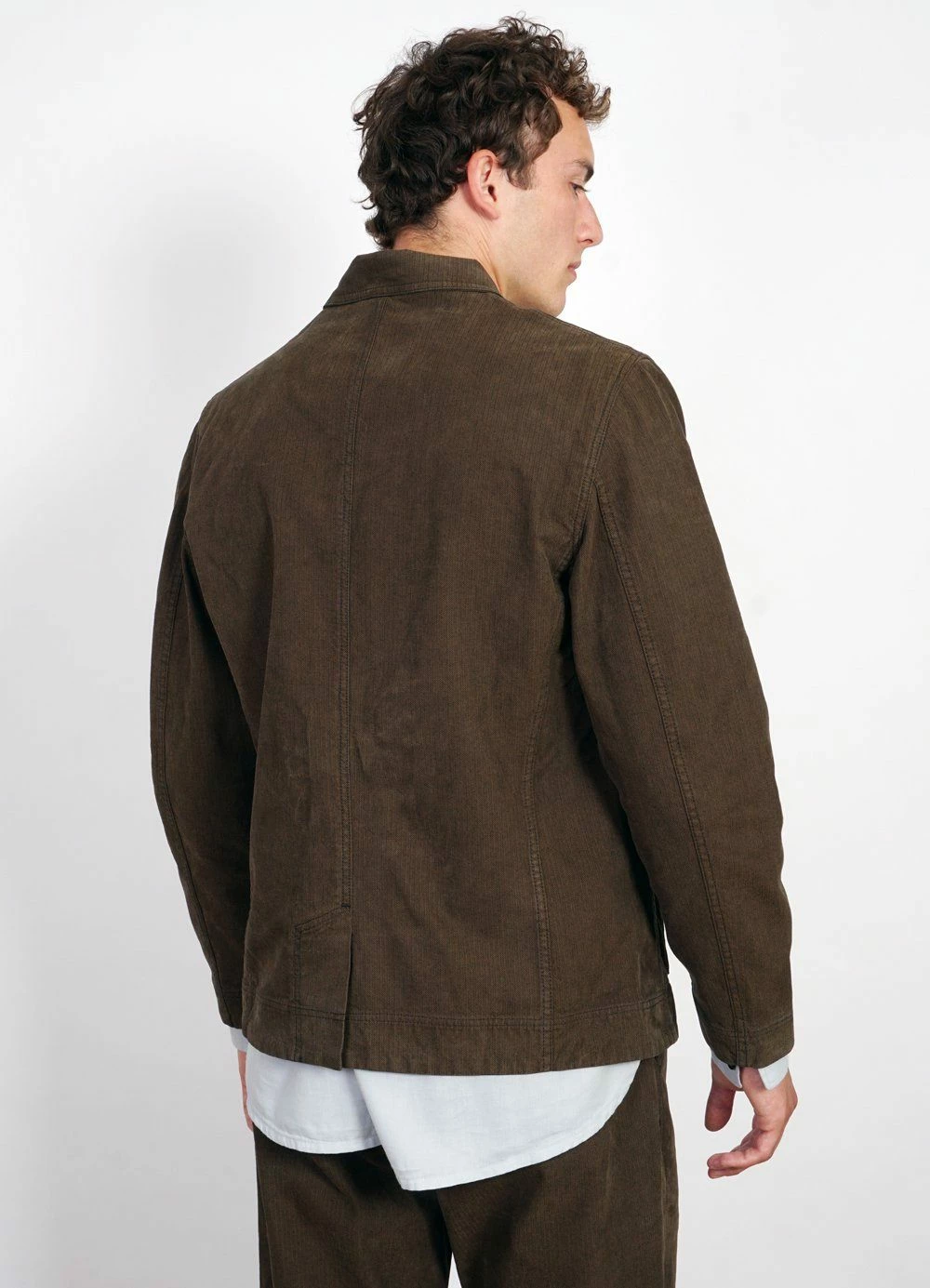 HANSEN GARMENTS NICOLAI | Informal 4-button Blazer | Nut 3 HANSEN GARMENTS NICOLAI | Informal 4-button Blazer | Nut - Image 3