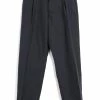HANSEN GARMENTS SUNE | Pleated Wide Cut Trousers | Dark Blue