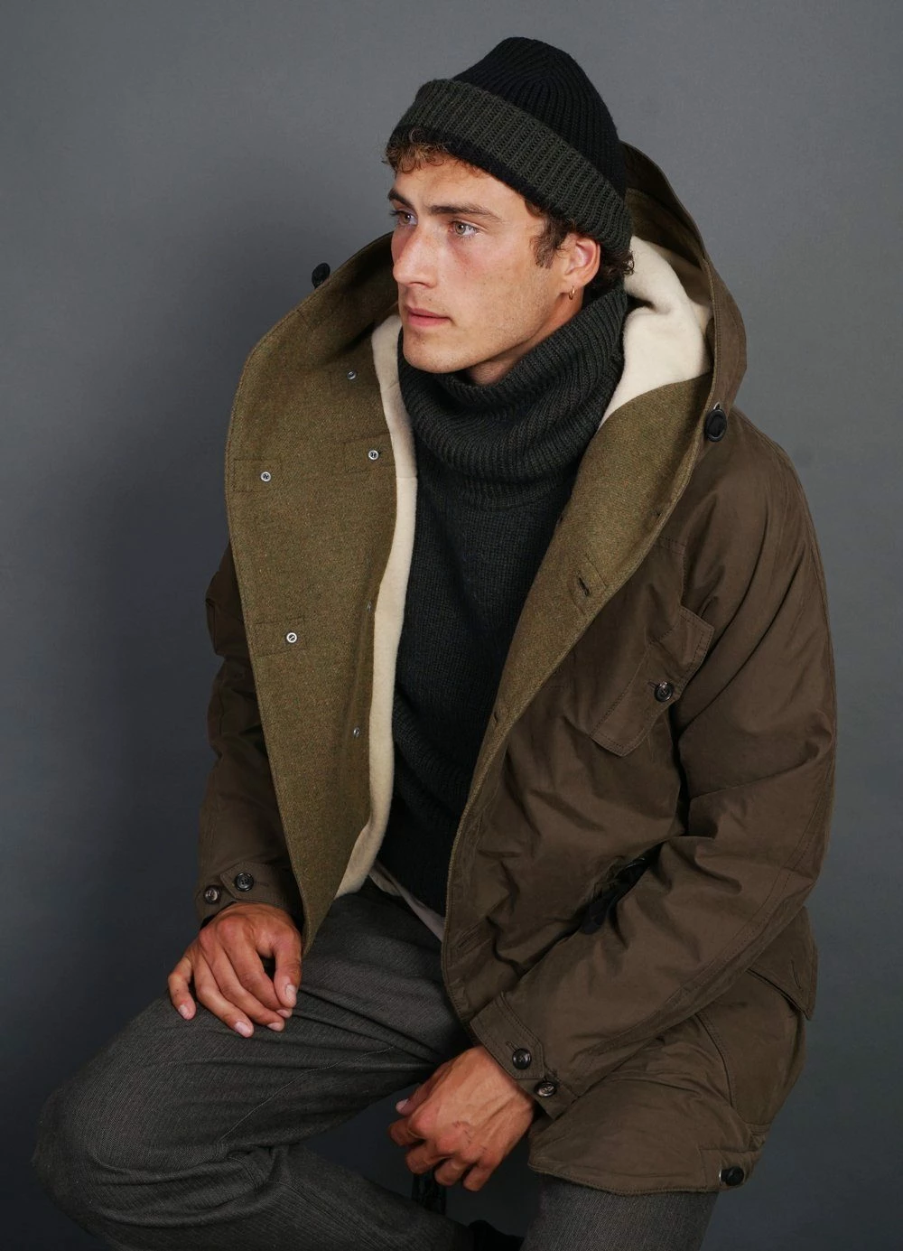 HANSEN GARMENTS TORE | Block Colour Beanie | Black/Pinetree 3 HANSEN GARMENTS TORE | Block Colour Beanie | Black/Pinetree - Image 3