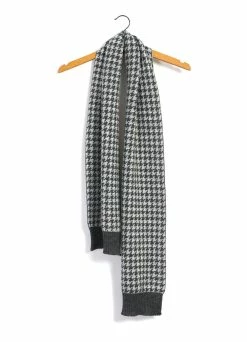 HANSEN GARMENTS TORSTEN | Hounds Tooth Scarf | Grey Hound