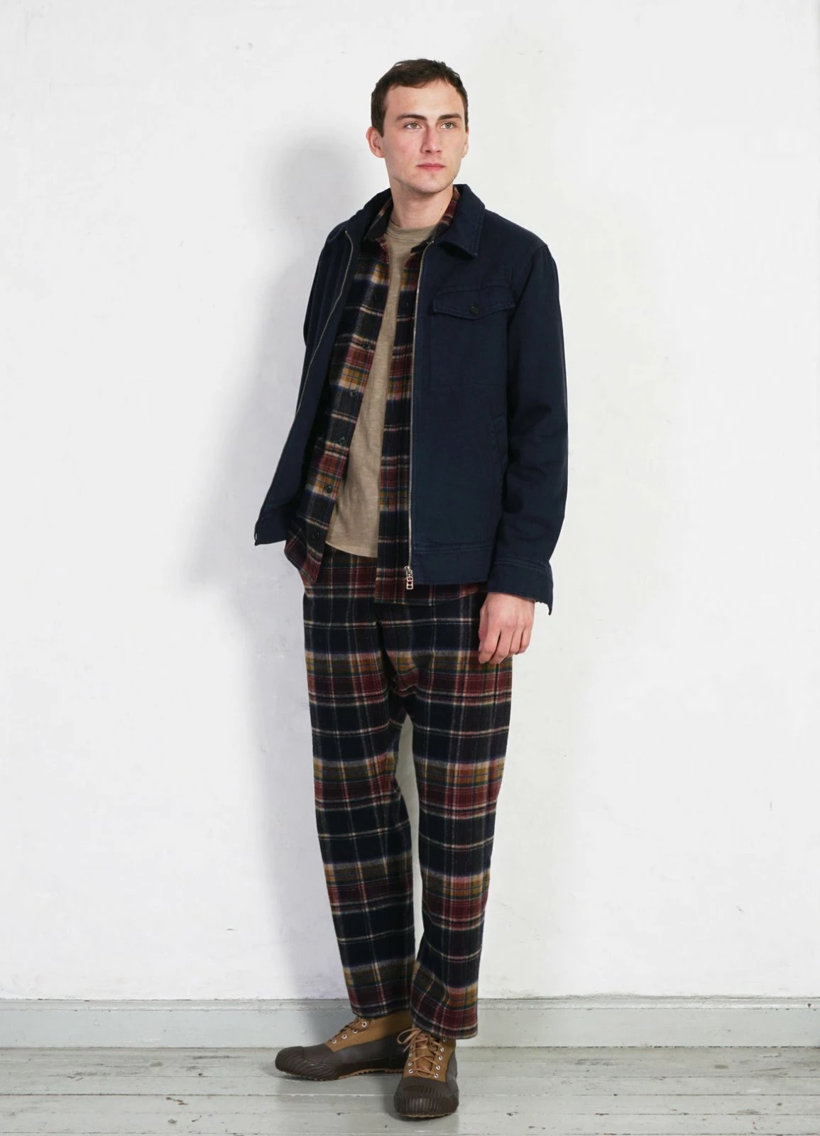 HANSEN GARMENTS TYGE | Wide Cut Cropped Trousers | Multi Colour Check 8 HANSEN GARMENTS TYGE | Wide Cut Cropped Trousers | Multi Colour Check - Image 8