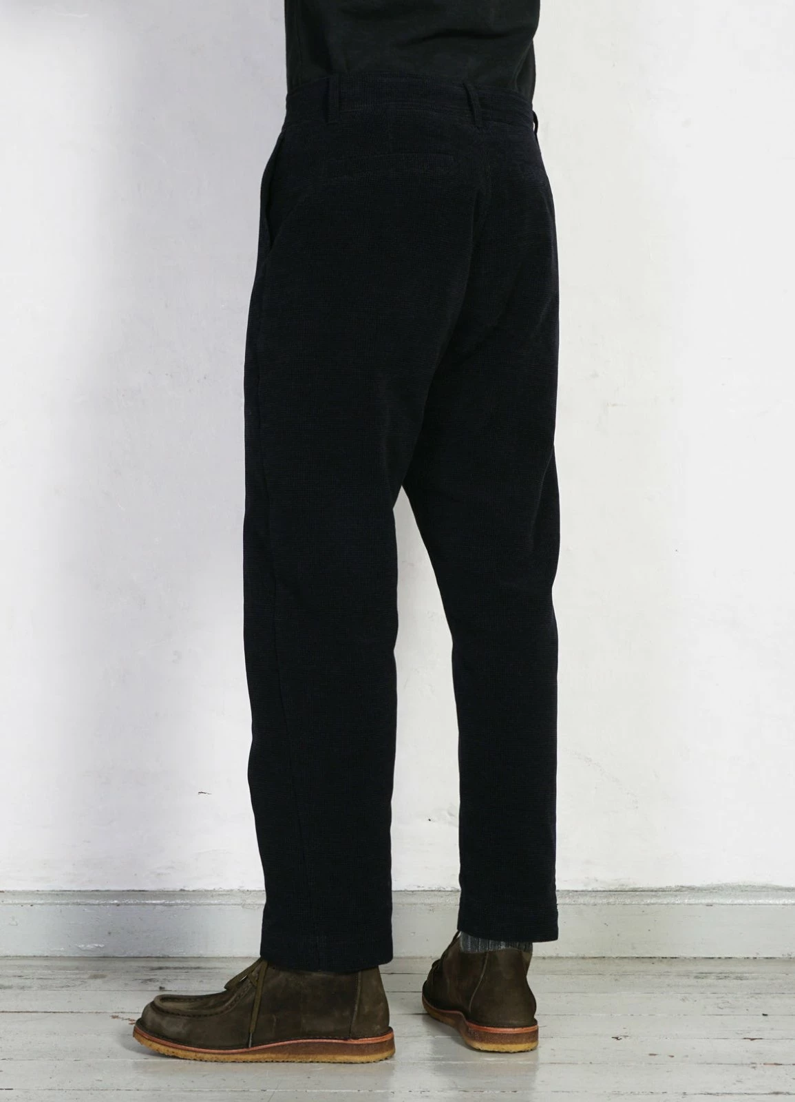 HANSEN GARMENTS TYGE | Wide Cut Cropped Trousers | Onyx 5 HANSEN GARMENTS TYGE | Wide Cut Cropped Trousers | Onyx - Image 5