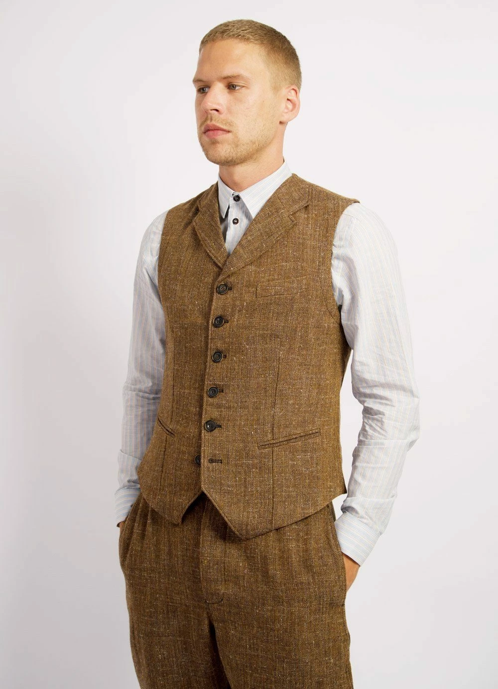 HANSEN GARMENTS WILLIAM | Classic Casual Vest | Cognac 2 HANSEN GARMENTS WILLIAM | Classic Casual Vest | Cognac - Image 2